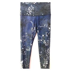 Onzie constellation leggings